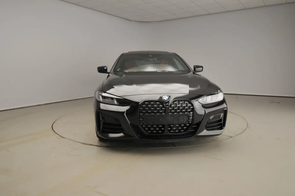 420i | M Sportpakket | M Sportpakket Pro | Innovation Pack | Showroom Selection