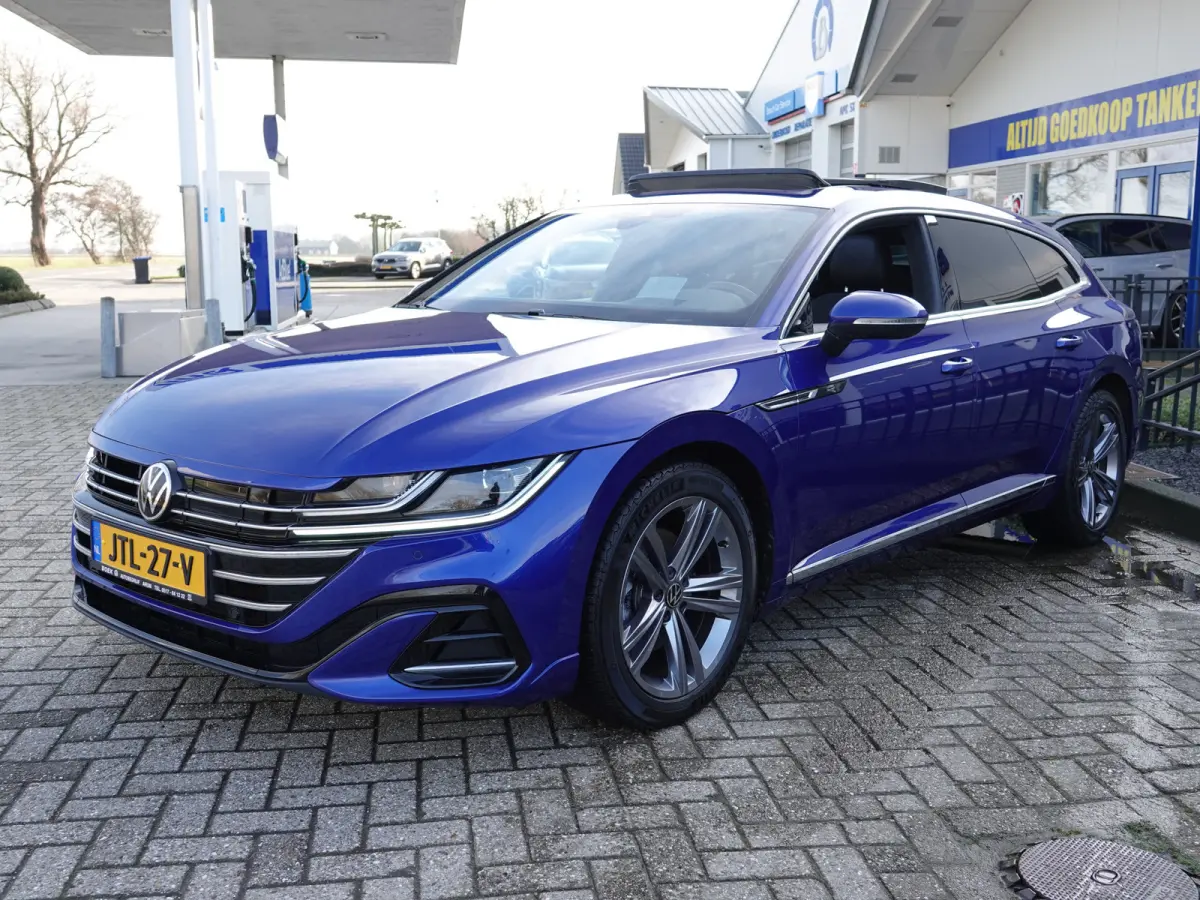 1.4 TSI eHybrid R-Line PANO | HUD | TREKH. | ACC | DODE-HOEK