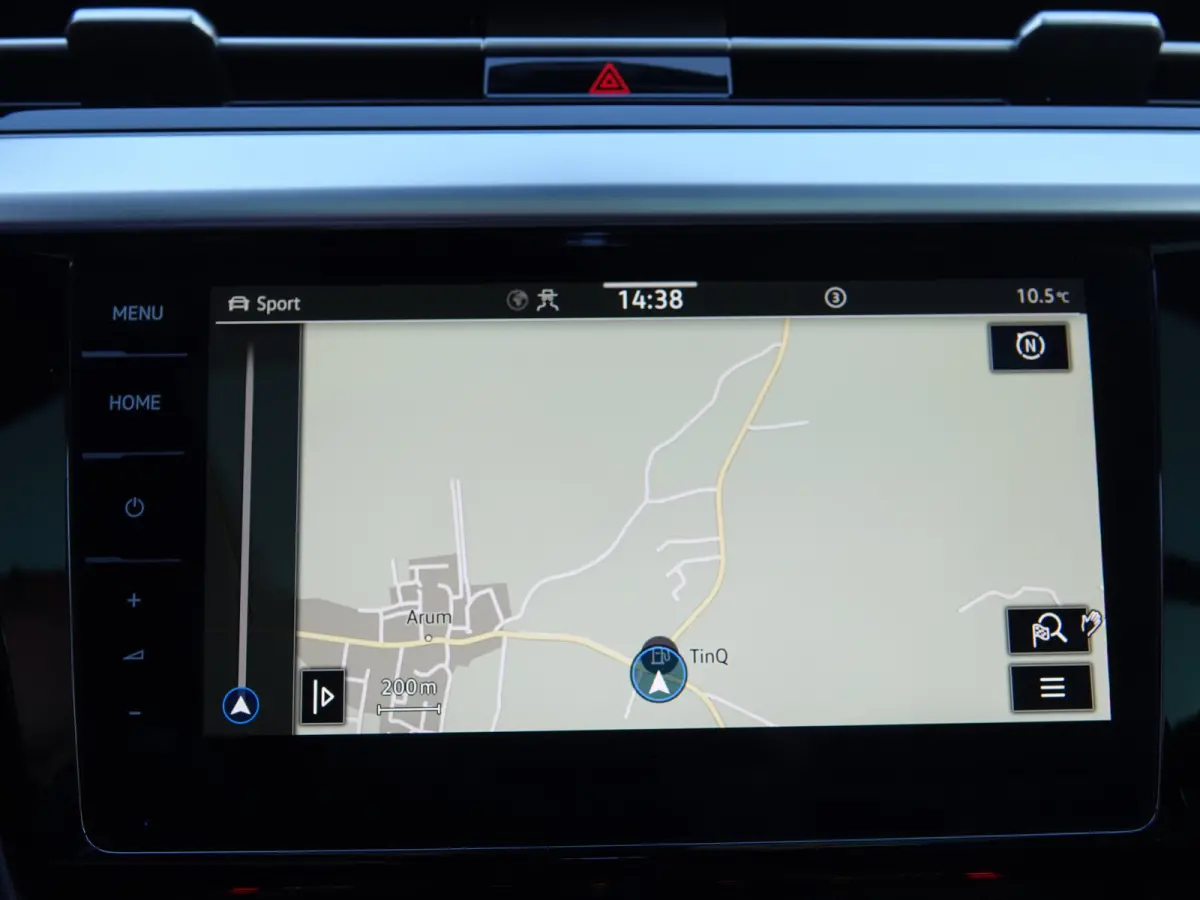 1.4 TSI eHybrid R-Line PANO | HUD | TREKH. | ACC | DODE-HOEK