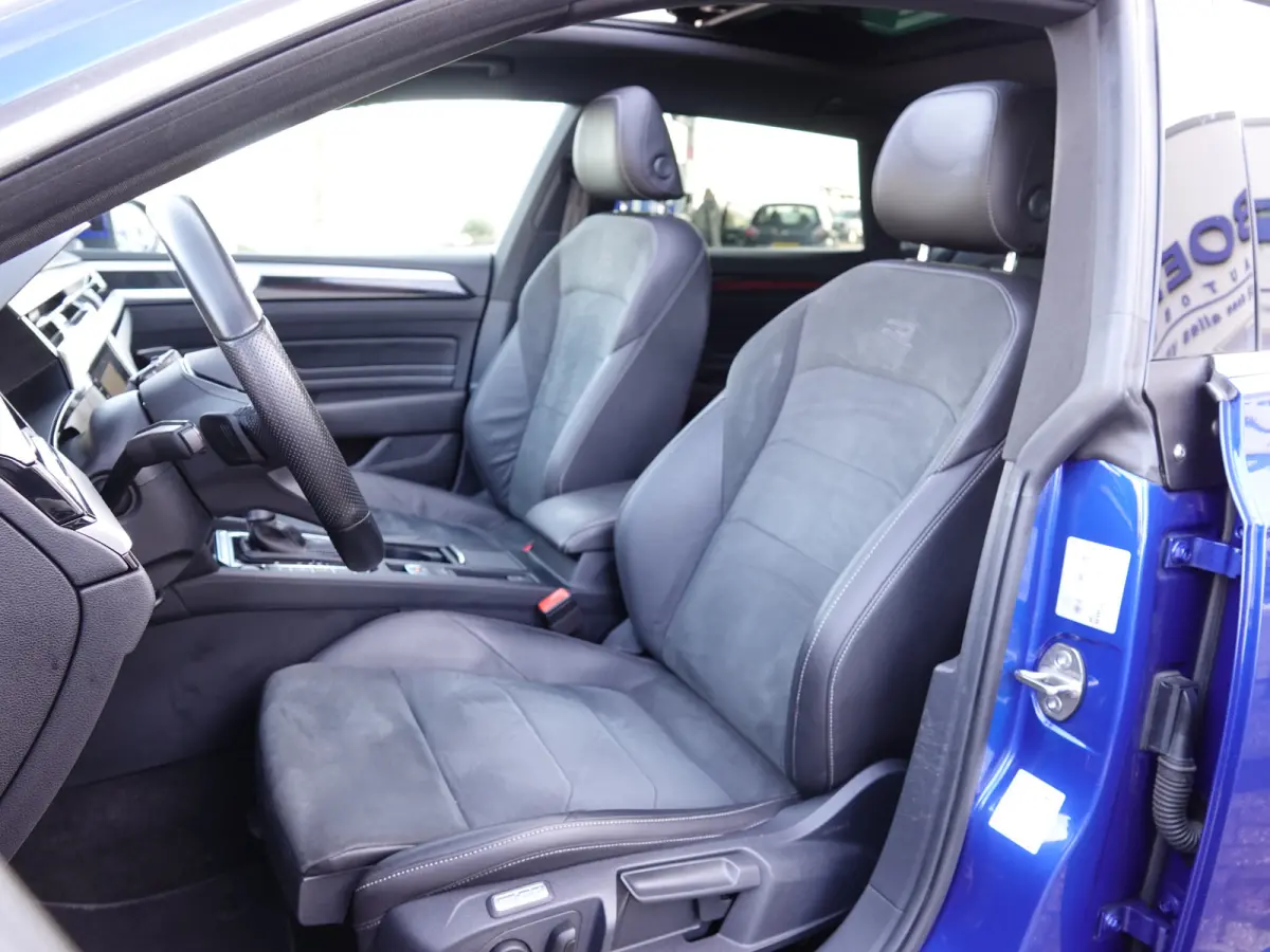 1.4 TSI eHybrid R-Line PANO | HUD | TREKH. | ACC | DODE-HOEK