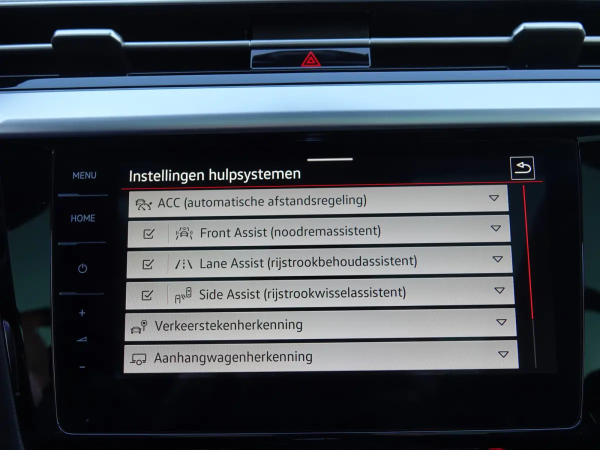 1.4 TSI eHybrid R-Line PANO | HUD | TREKH. | ACC | DODE-HOEK