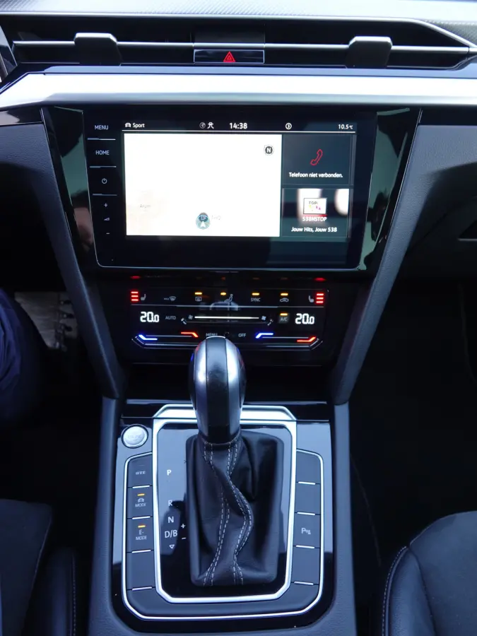 1.4 TSI eHybrid R-Line PANO | HUD | TREKH. | ACC | DODE-HOEK