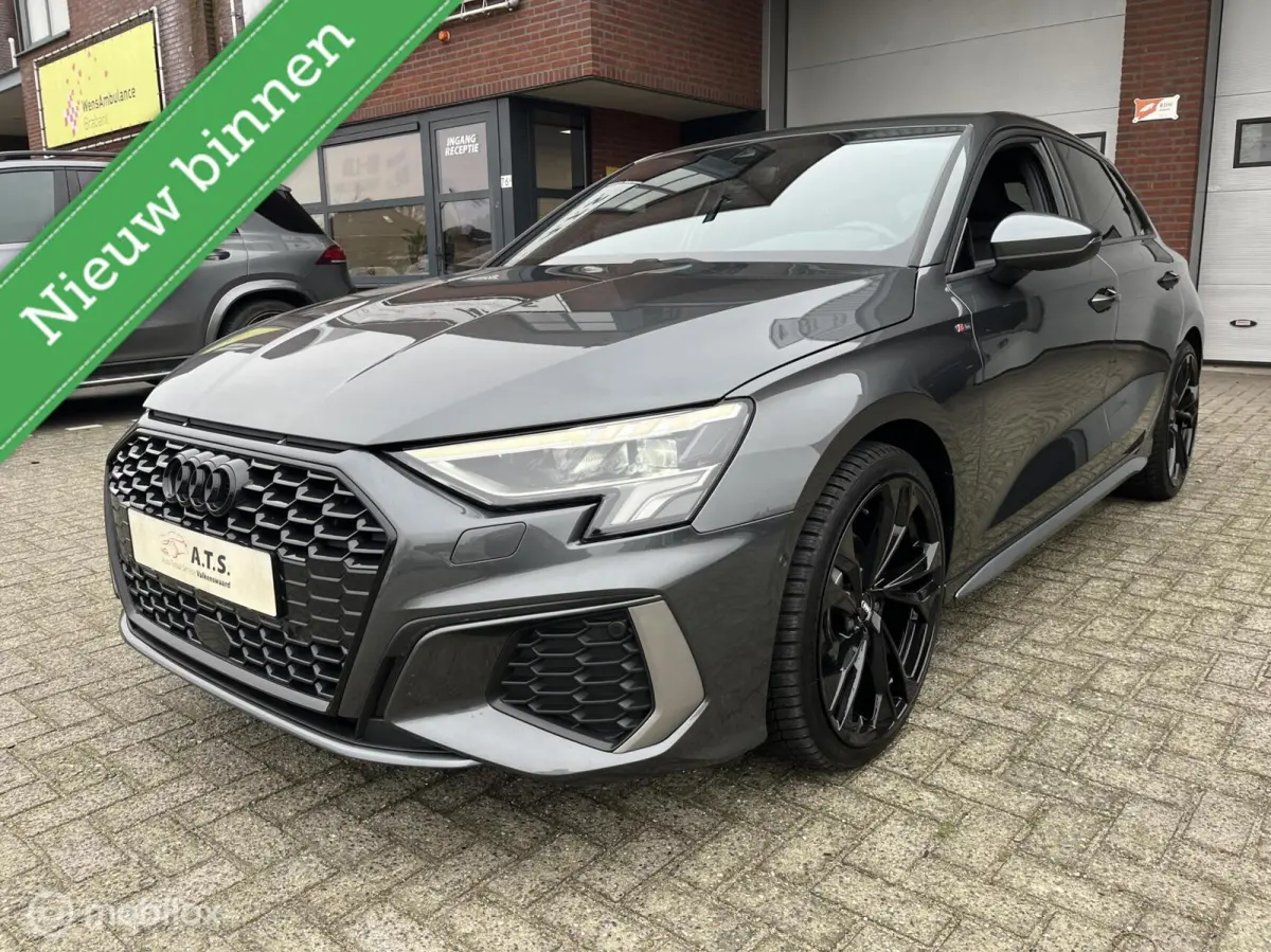 35 TFSI S-LINE*LEDER*NAVI*CARPLAY*ACC*PDC*
