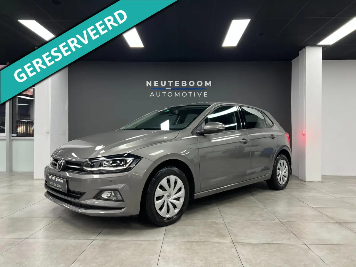 1.0 TSI | PDC | Airco | 95PK| Carplay | LED|
