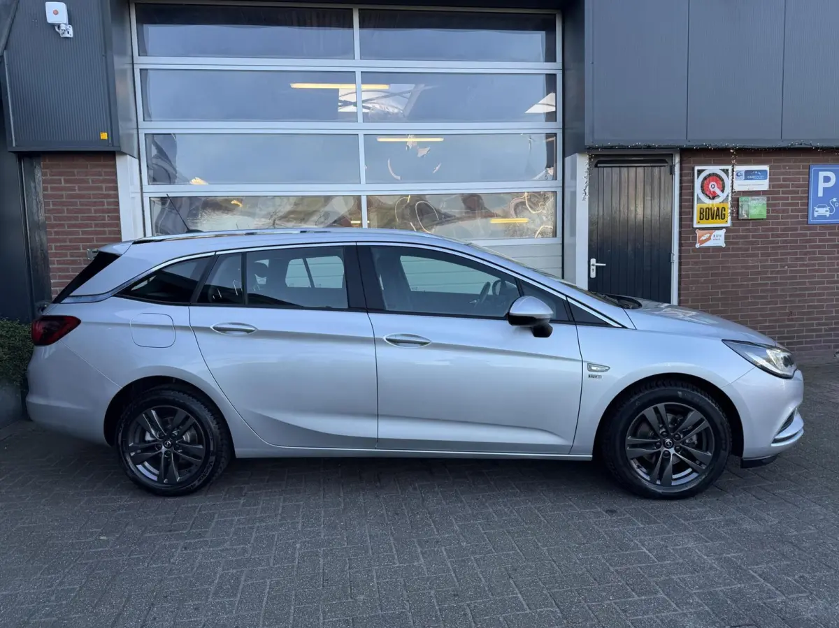 1.0 Turbo 120 Jaar Edition *ALL-IN PRIJS*