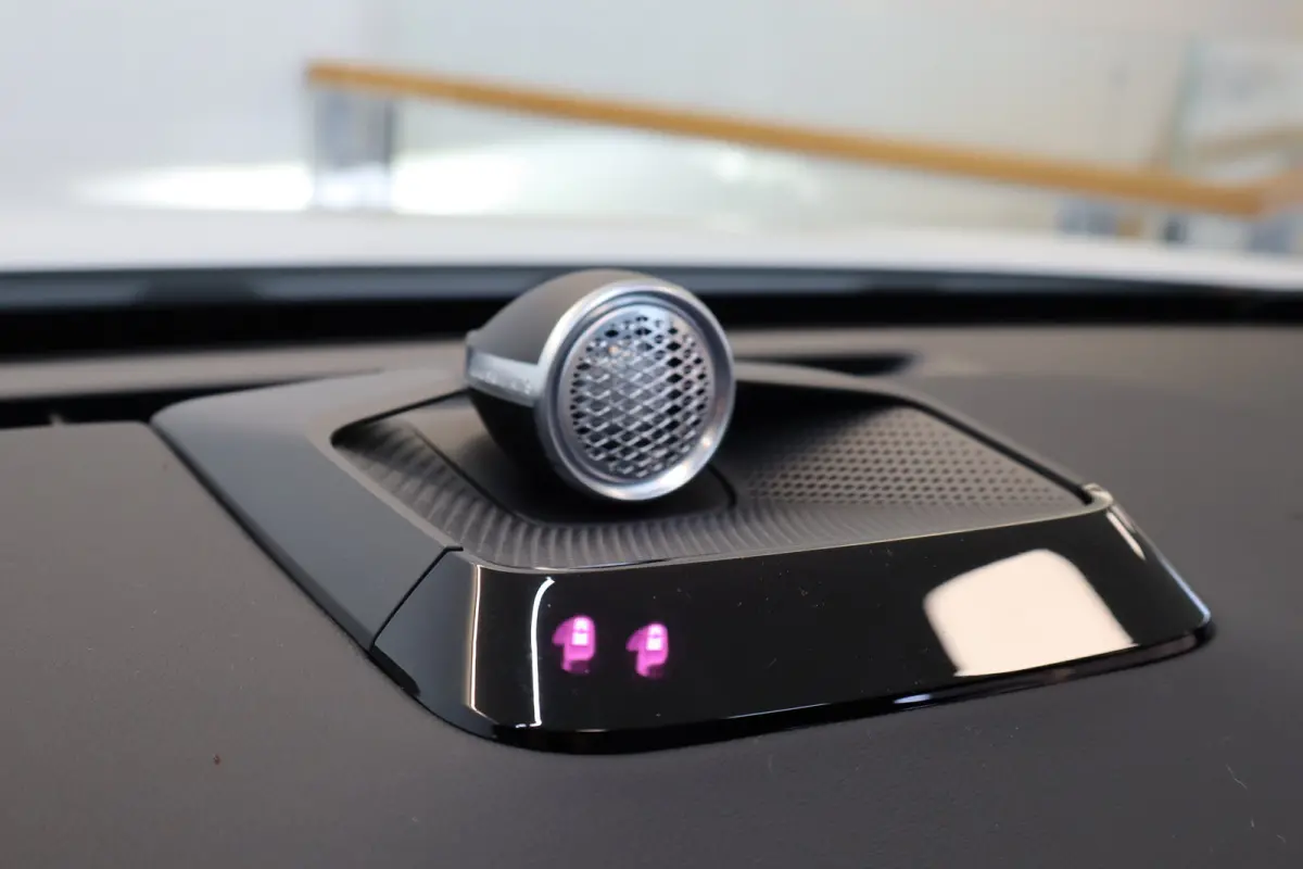 Extended Range 333PK Ultra 92 kWh | Pilot Assist | Bowers & Wilkins audiosysteem | 22" 5-Y-spaaks Glossy Black Diamond Cut