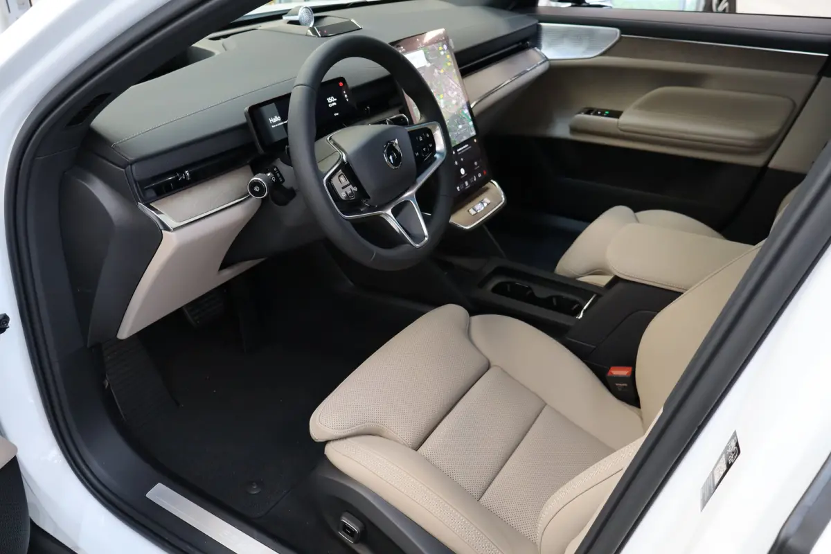 Extended Range 333PK Ultra 92 kWh | Pilot Assist | Bowers & Wilkins audiosysteem | 22" 5-Y-spaaks Glossy Black Diamond Cut