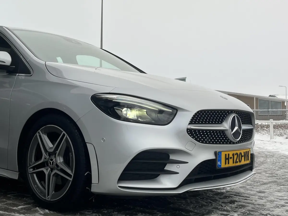 180 AMG CARPLAY+SFEER+LED+NL AUTO+CAMERA
