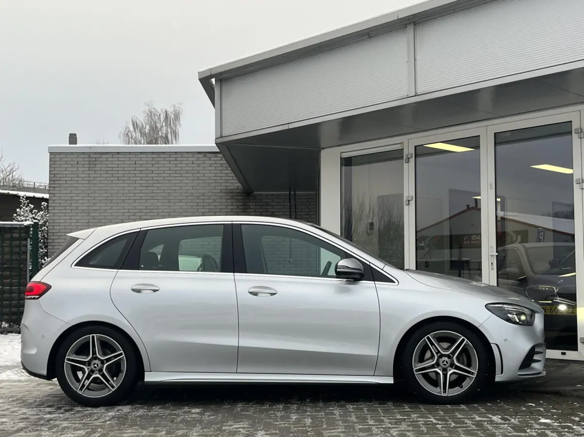 180 AMG CARPLAY+SFEER+LED+NL AUTO+CAMERA