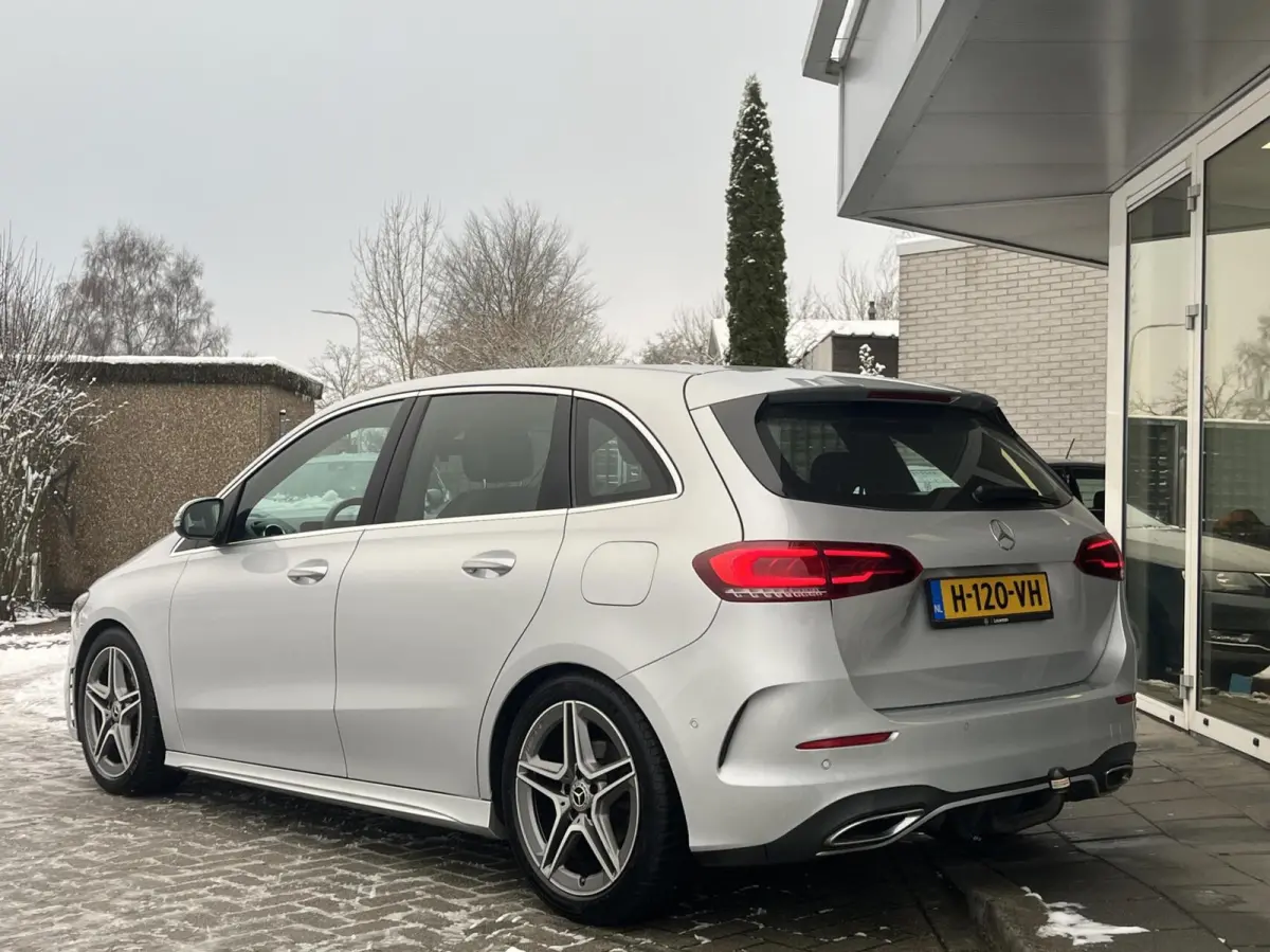 180 AMG CARPLAY+SFEER+LED+NL AUTO+CAMERA