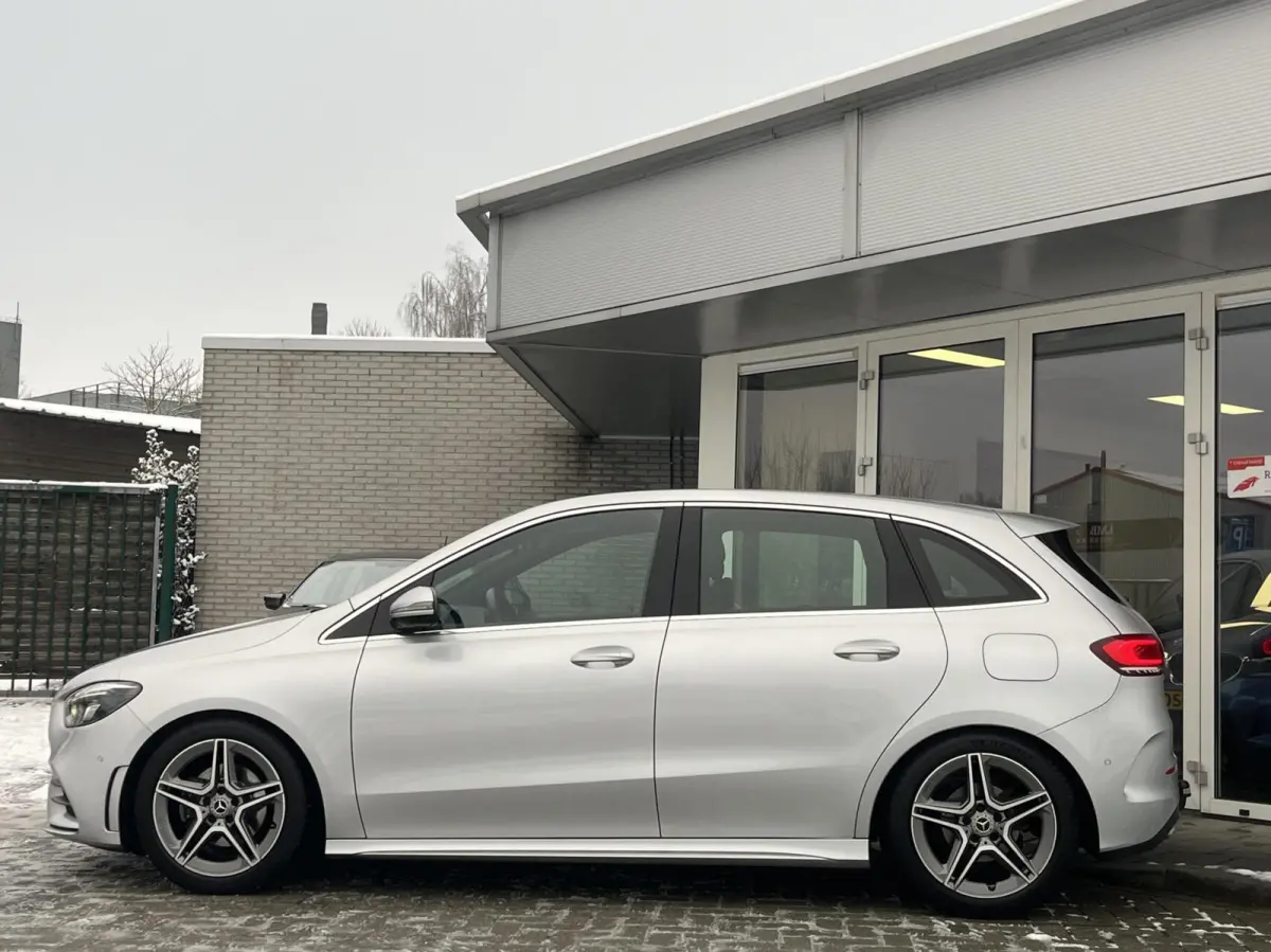 180 AMG CARPLAY+SFEER+LED+NL AUTO+CAMERA