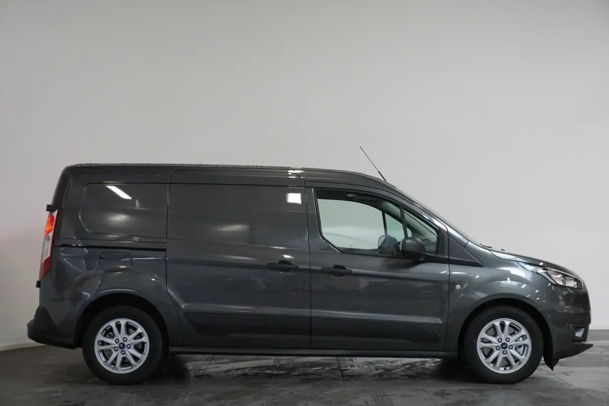 1.5 EcoBlue L2 Trend Airco Navigatie Parkeersensoren Camera Cruise Control