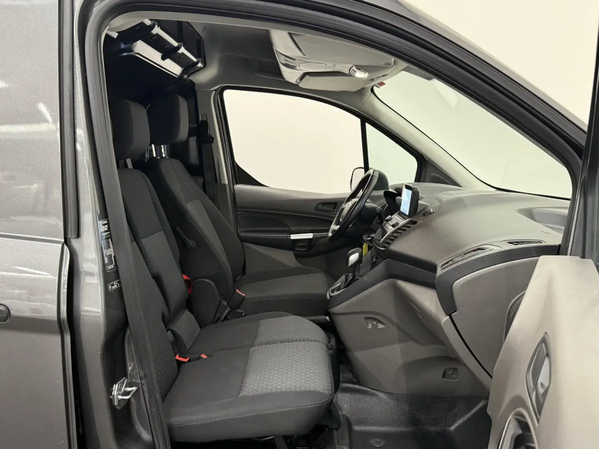 1.5 EcoBlue L2 Trend Airco Navigatie Parkeersensoren Camera Cruise Control