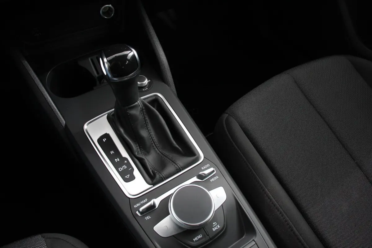 35 TFSI 150PK S-tronic Prestige Navigatie Apple Carplay/Android Auto  Adaptive Cruise Control Parkeersensoren Camera Stoelverwarming