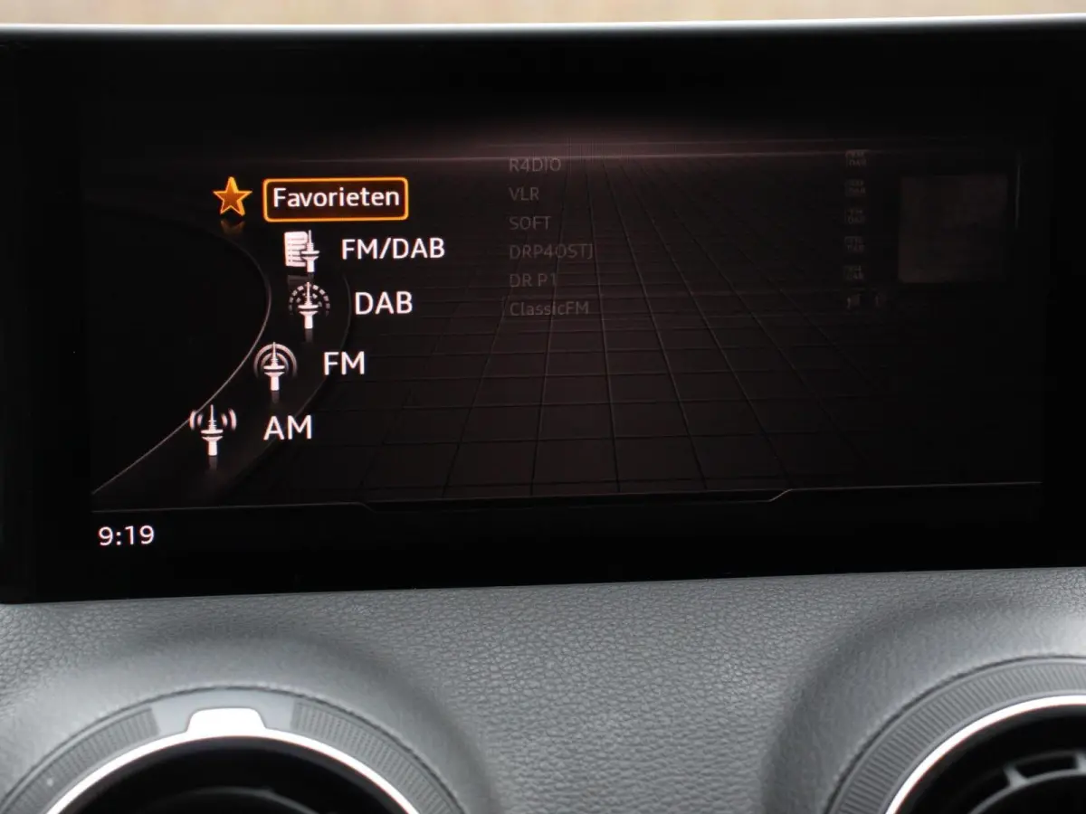 35 TFSI 150PK S-tronic Prestige Navigatie Apple Carplay/Android Auto  Adaptive Cruise Control Parkeersensoren Camera Stoelverwarming
