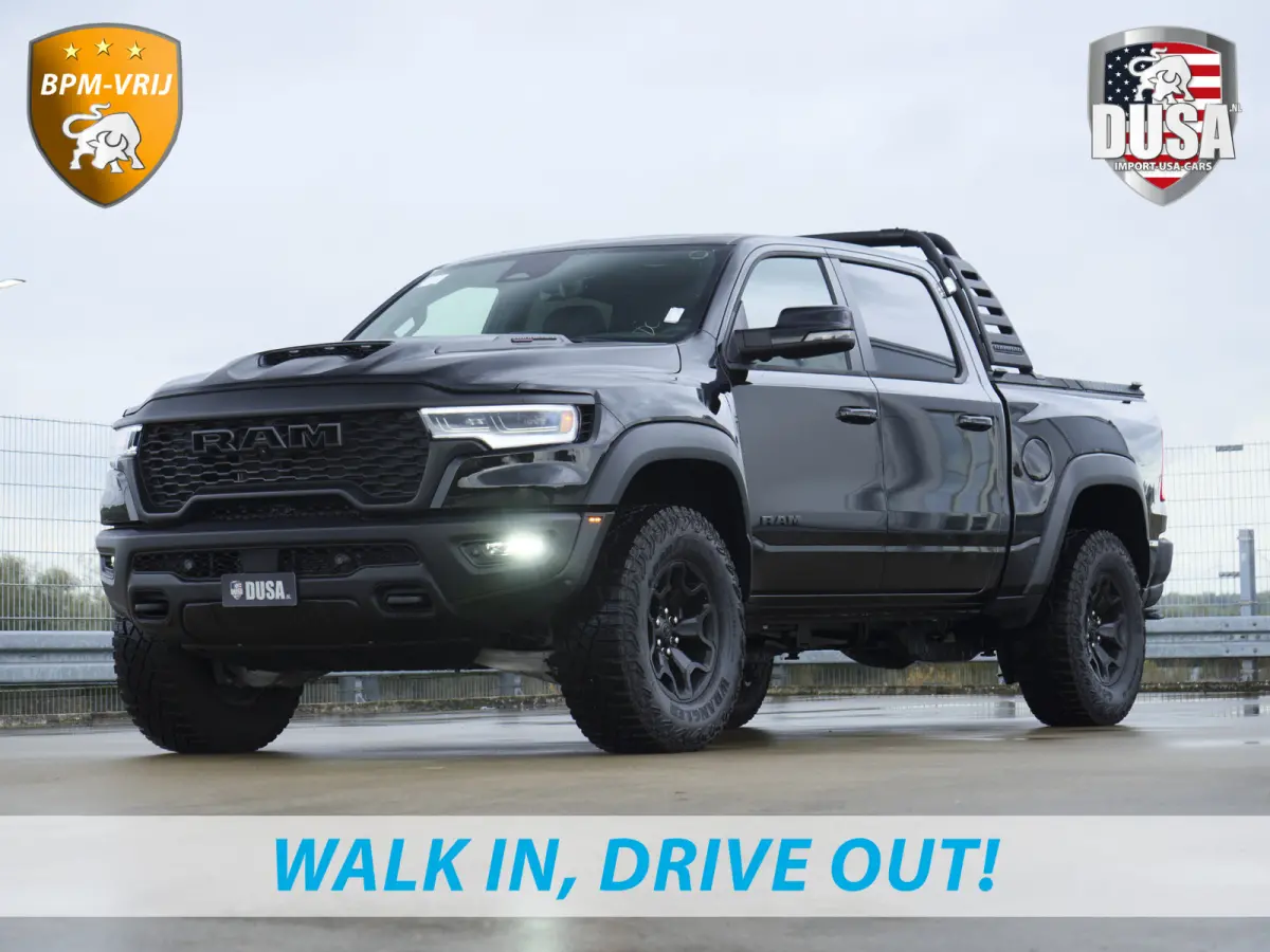 | RHO | 3.0L Twin-Turbo I6 | 4x4 | Crew Cab | Black Edition Panoramadak | 14,4-inch Touchscreen | Passenger Display | Getoonde accessoires zijn verkrijgbaar tegen meerprijs