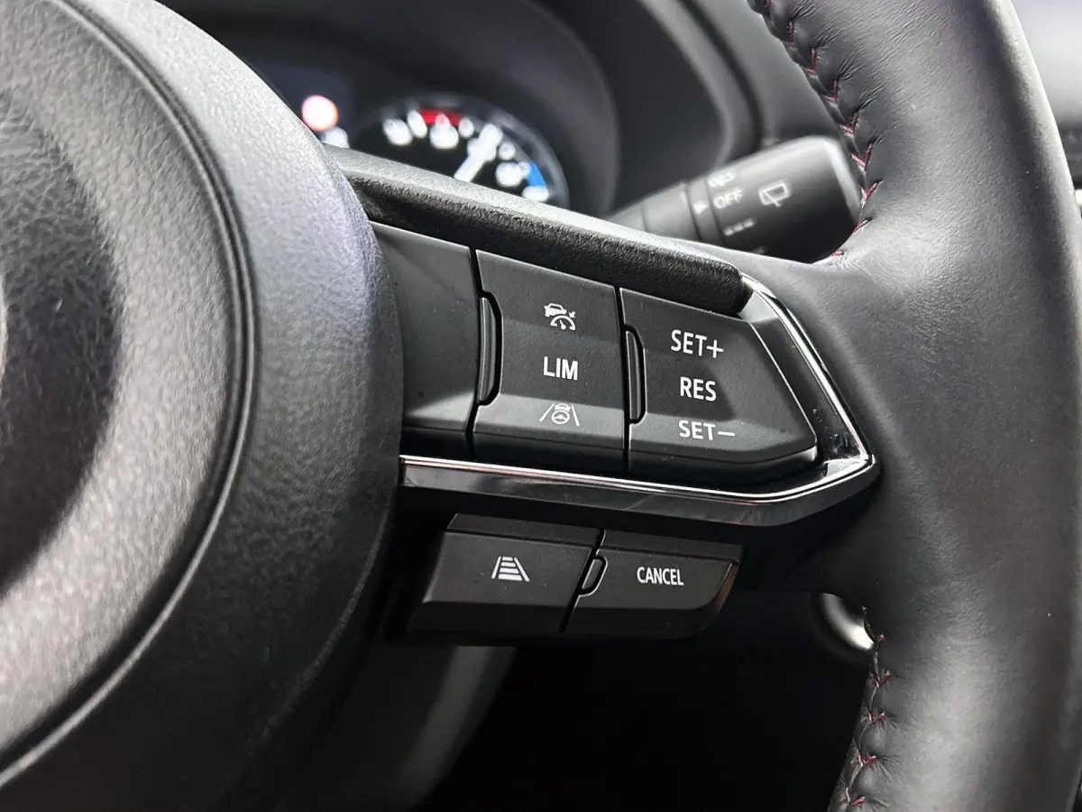 2.0 SkyActiv-G 165 Homura Limited | HEAD-UP | NAVIGATIE | CAMERA | STOEL-STUURWIELVERWARMING | DRAADLOZE TELEFOONLADER