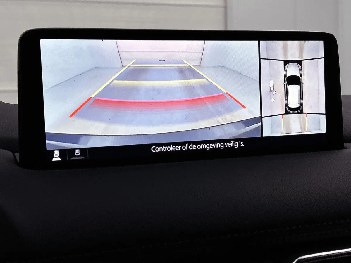2.0 SkyActiv-G 165 Homura Limited | HEAD-UP | NAVIGATIE | CAMERA | STOEL-STUURWIELVERWARMING | DRAADLOZE TELEFOONLADER