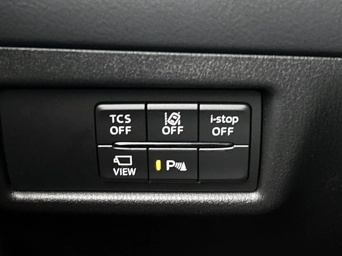 2.0 SkyActiv-G 165 Homura Limited | HEAD-UP | NAVIGATIE | CAMERA | STOEL-STUURWIELVERWARMING | DRAADLOZE TELEFOONLADER
