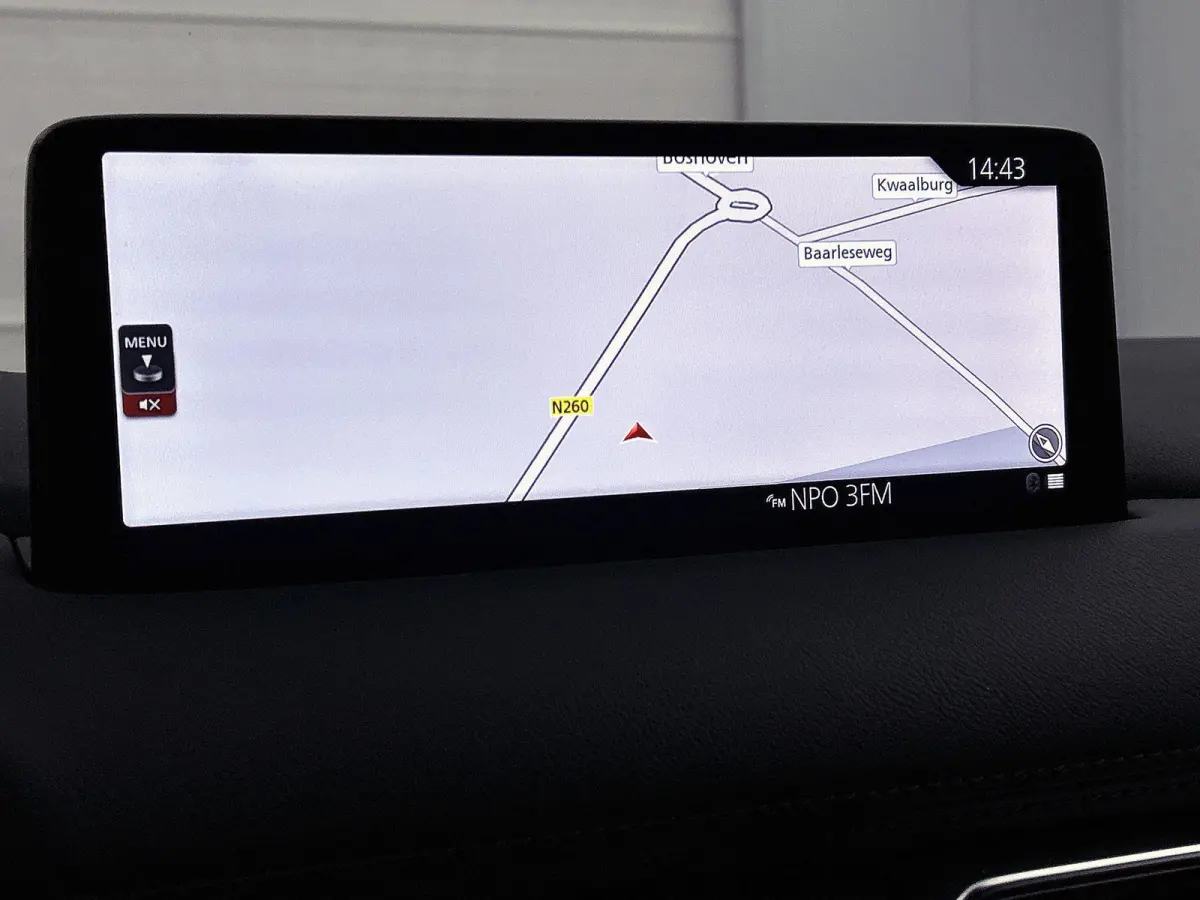 2.0 SkyActiv-G 165 Homura Limited | HEAD-UP | NAVIGATIE | CAMERA | STOEL-STUURWIELVERWARMING | DRAADLOZE TELEFOONLADER