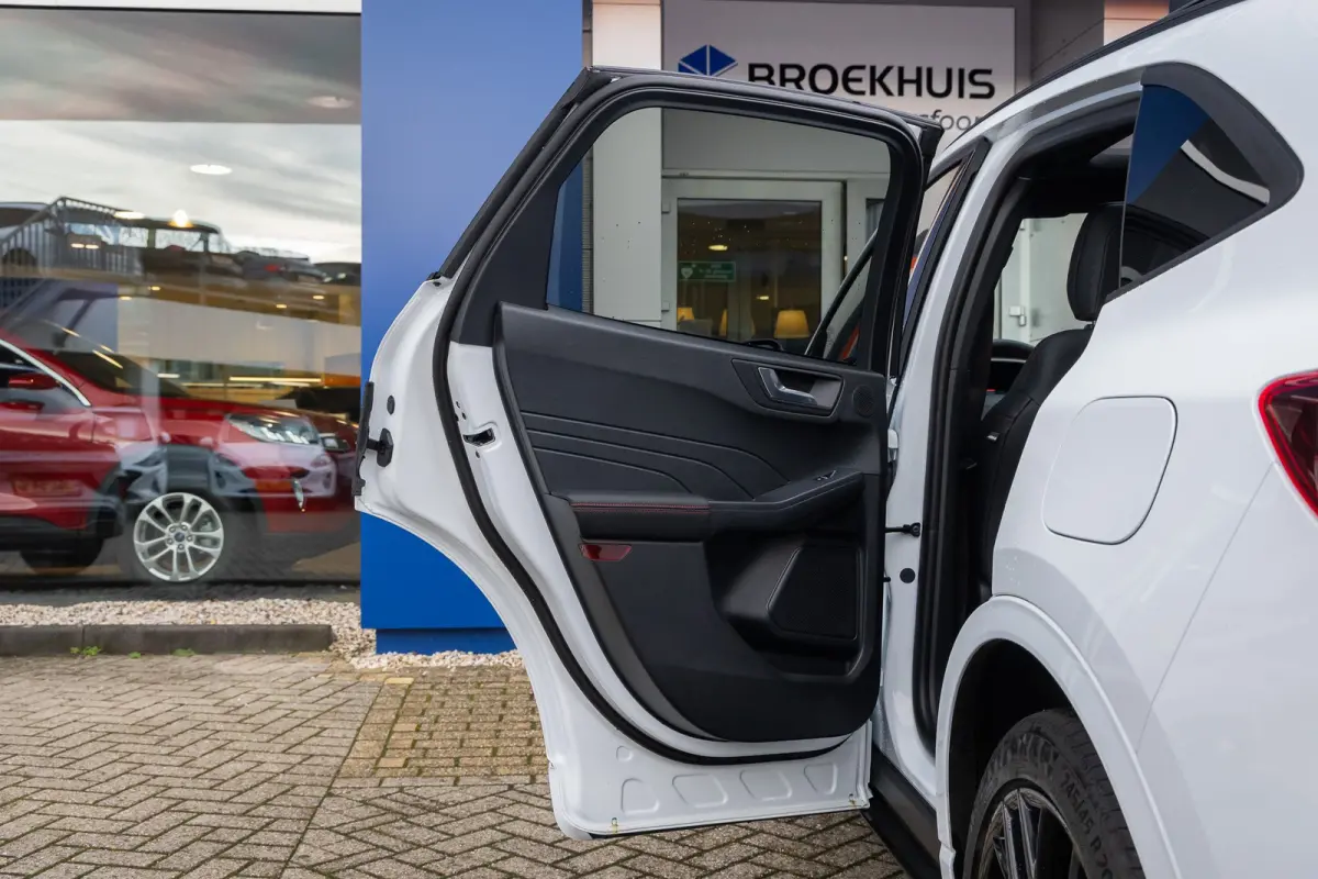 2.5 PHEV ST-Line X | Adaptive Cruise | Stoelen Elek. | Elek. panormadak | Cruise control adaptief | Adaptieve Matrix LED koplampen met Coast to Coast signature LED verlichting | Apple Carpla