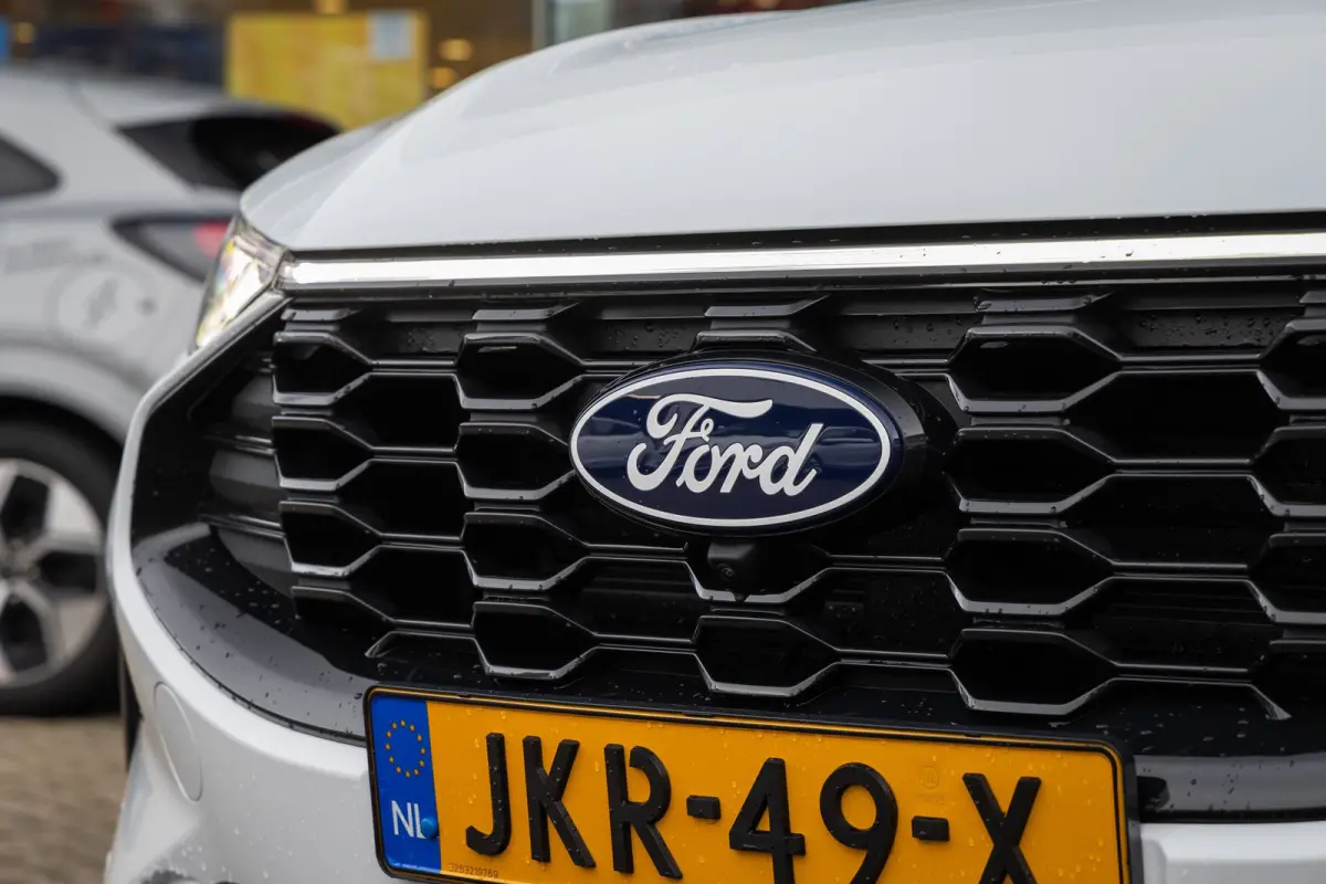 2.5 PHEV ST-Line X | Adaptive Cruise | Stoelen Elek. | Elek. panormadak | Cruise control adaptief | Adaptieve Matrix LED koplampen met Coast to Coast signature LED verlichting | Apple Carpla