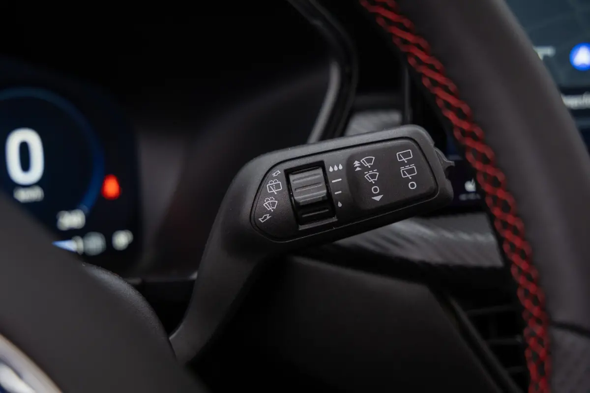 2.5 PHEV ST-Line X | Adaptive Cruise | Stoelen Elek. | Elek. panormadak | Cruise control adaptief | Adaptieve Matrix LED koplampen met Coast to Coast signature LED verlichting | Apple Carpla