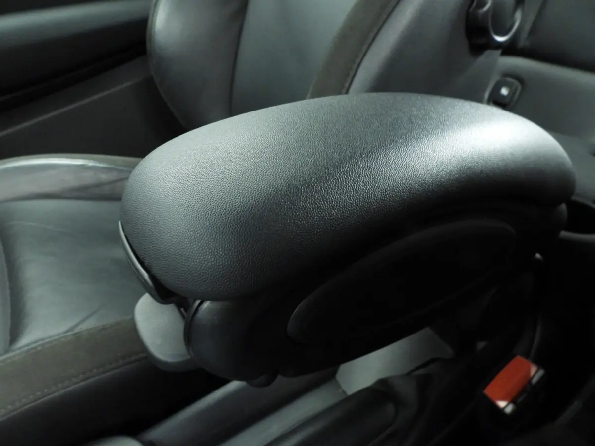 Cooper Camden Go Edition / Automaat / Leder / Sportstoelen / LED / Stoelverwarming / Climate / Alu wielen