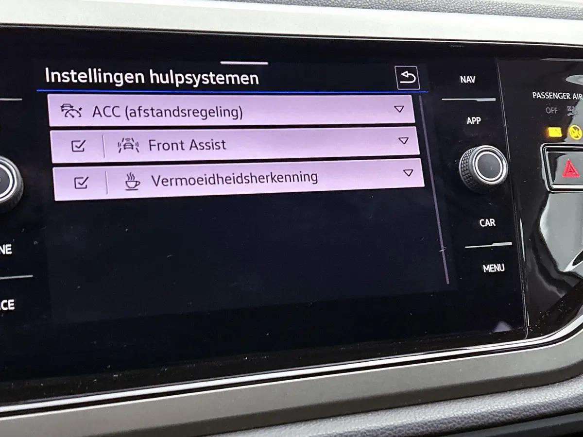 1.0 TSI Comfortline | 95 PK | Airco | Navigatie | Apple Carplay / Android Auto |  Buitenspiegels Elektrisch Verstel / Verwarmbaar | Cruise Control Adaptief | LED Dagrijverlichting | Start/St