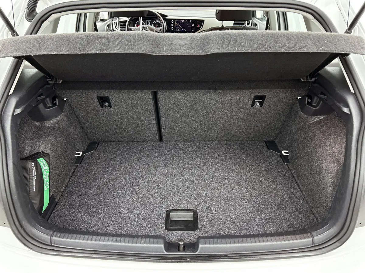 1.0 TSI Comfortline | 95 PK | Airco | Navigatie | Apple Carplay / Android Auto |  Buitenspiegels Elektrisch Verstel / Verwarmbaar | Cruise Control Adaptief | LED Dagrijverlichting | Start/St