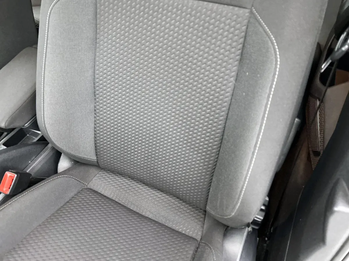 1.0 TSI Comfortline | 95 PK | Airco | Navigatie | Apple Carplay / Android Auto |  Buitenspiegels Elektrisch Verstel / Verwarmbaar | Cruise Control Adaptief | LED Dagrijverlichting | Start/St
