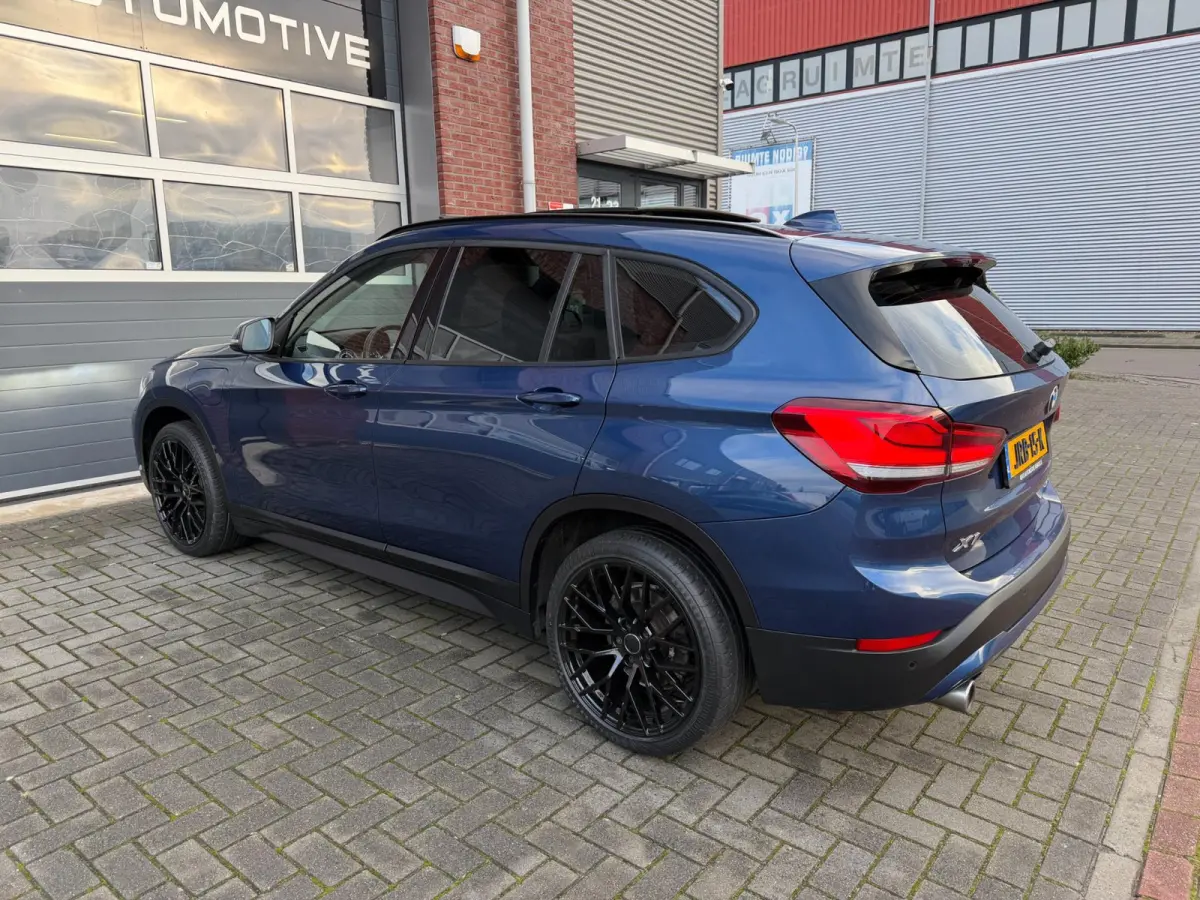 XDrive25e High Executive LED Pano Navi Camera ACC PDC