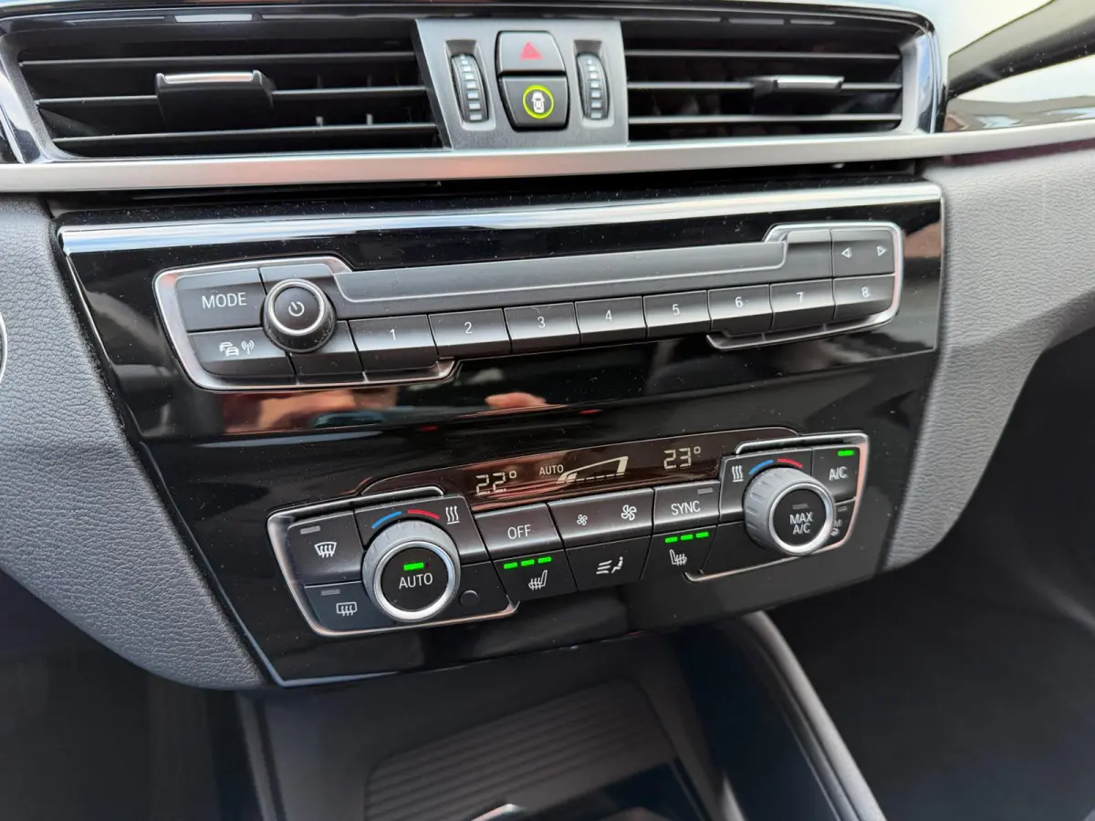 XDrive25e High Executive LED Pano Navi Camera ACC PDC
