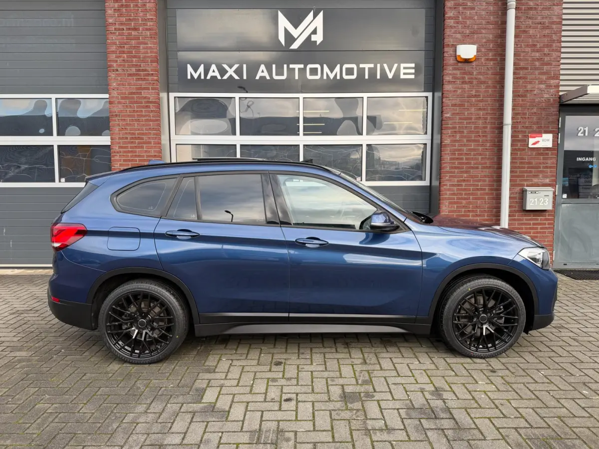XDrive25e High Executive LED Pano Navi Camera ACC PDC