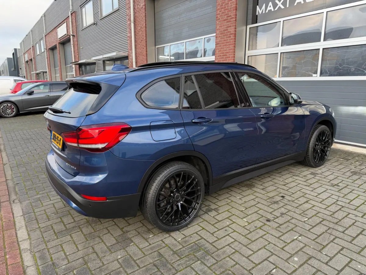 XDrive25e High Executive LED Pano Navi Camera ACC PDC