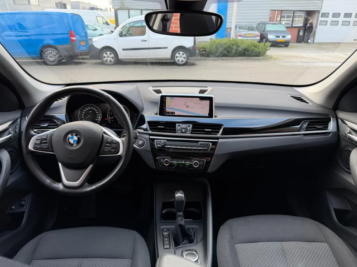 XDrive25e High Executive LED Pano Navi Camera ACC PDC
