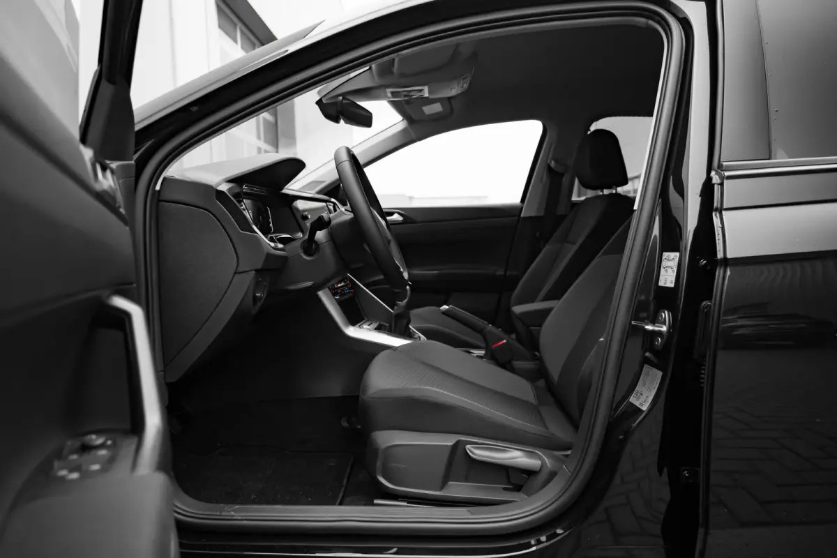 Life Edition l Camera l PDC l Adaptive Cr Control l Lm-Velgen l Climate Control l Metallic lak l Trekhaak l