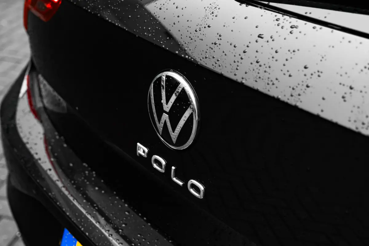 Life Edition l Camera l PDC l Adaptive Cr Control l Lm-Velgen l Climate Control l Metallic lak l Trekhaak l