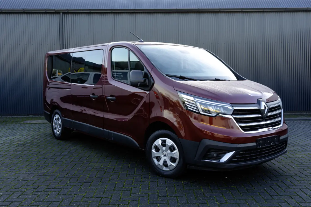 **Renault Trafic Blue dCi 150PK | L2H1 | 9-Zits | IN BTW/BPM | LED | Camera | Navi | Zijschuifdeur R+L | Cruise | Airco | PDC | Euro 6**