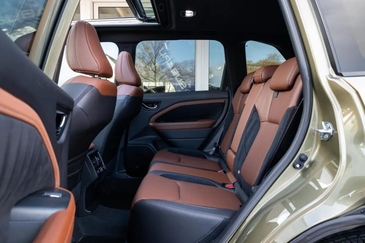 2.0i CVT e-BOXER Premium | Eyesight | Navigatie | Harman Kardon | 1e Eigenaar |