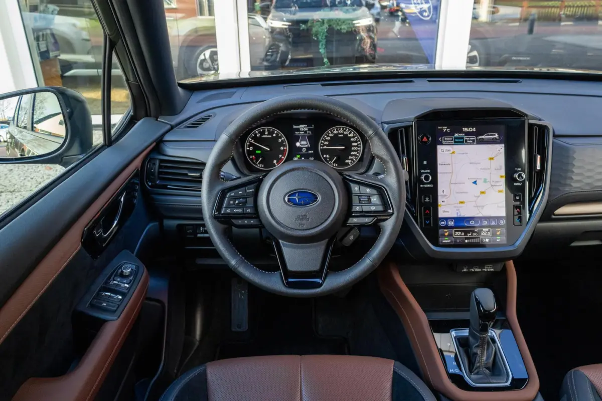 2.0i CVT e-BOXER Premium | Eyesight | Navigatie | Harman Kardon | 1e Eigenaar |