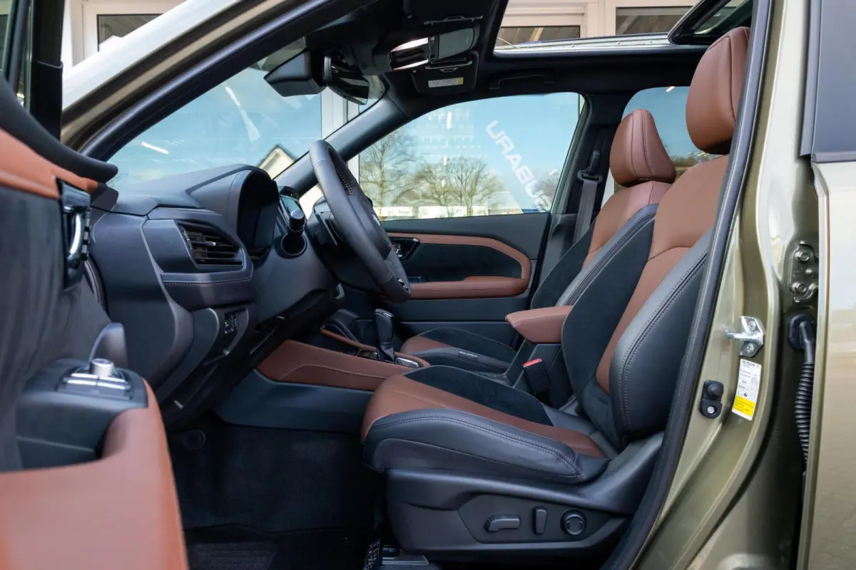 2.0i CVT e-BOXER Premium | Eyesight | Navigatie | Harman Kardon | 1e Eigenaar |