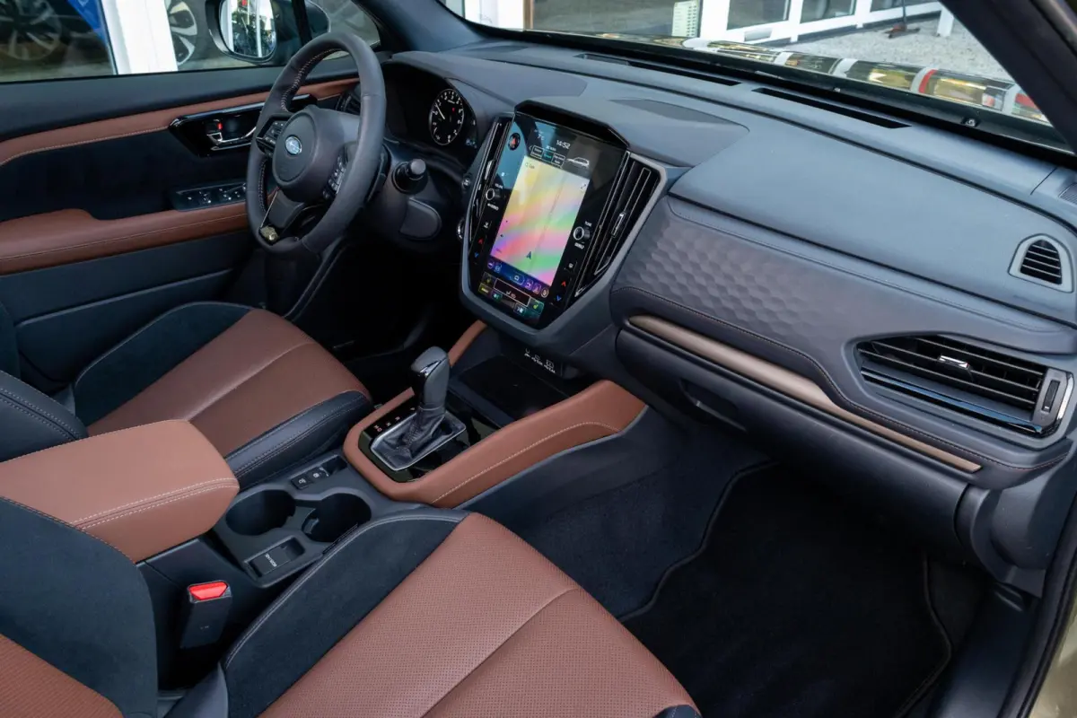 2.0i CVT e-BOXER Premium | Eyesight | Navigatie | Harman Kardon | 1e Eigenaar |