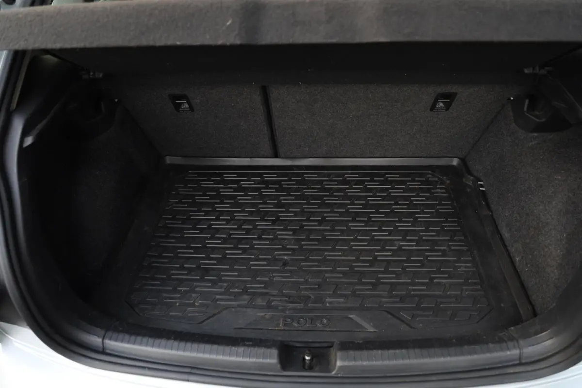 1.0 TSI 95pk Comfortline Business Navi Clima ACC 17 inch R-Line Parkeersensoren NL-Auto!