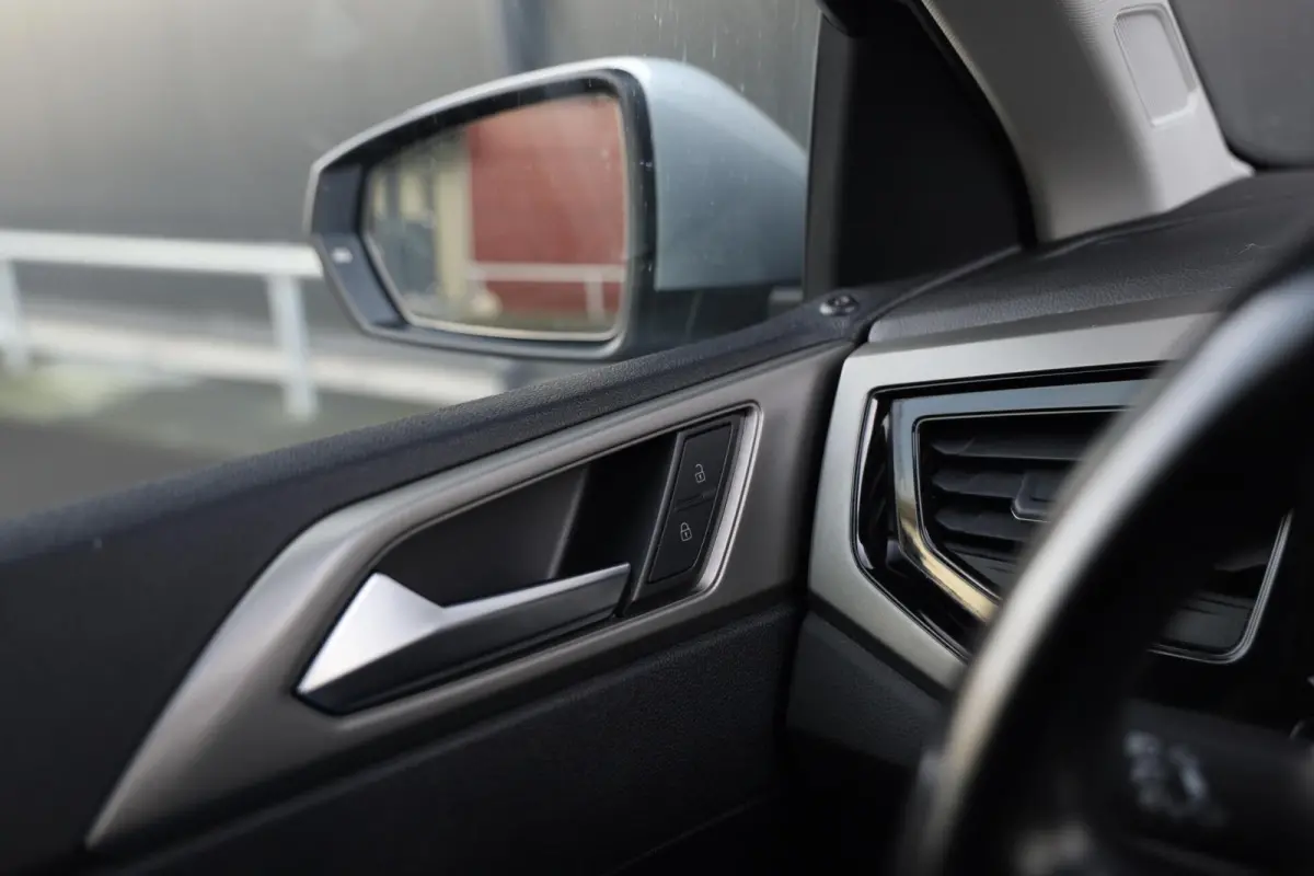 1.0 TSI 95pk Comfortline Business Navi Clima ACC 17 inch R-Line Parkeersensoren NL-Auto!