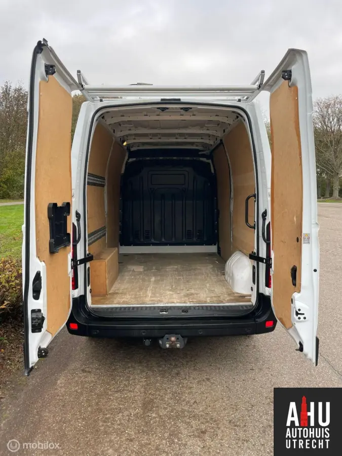 bestel T33 2.3 dCi 135 L2H2