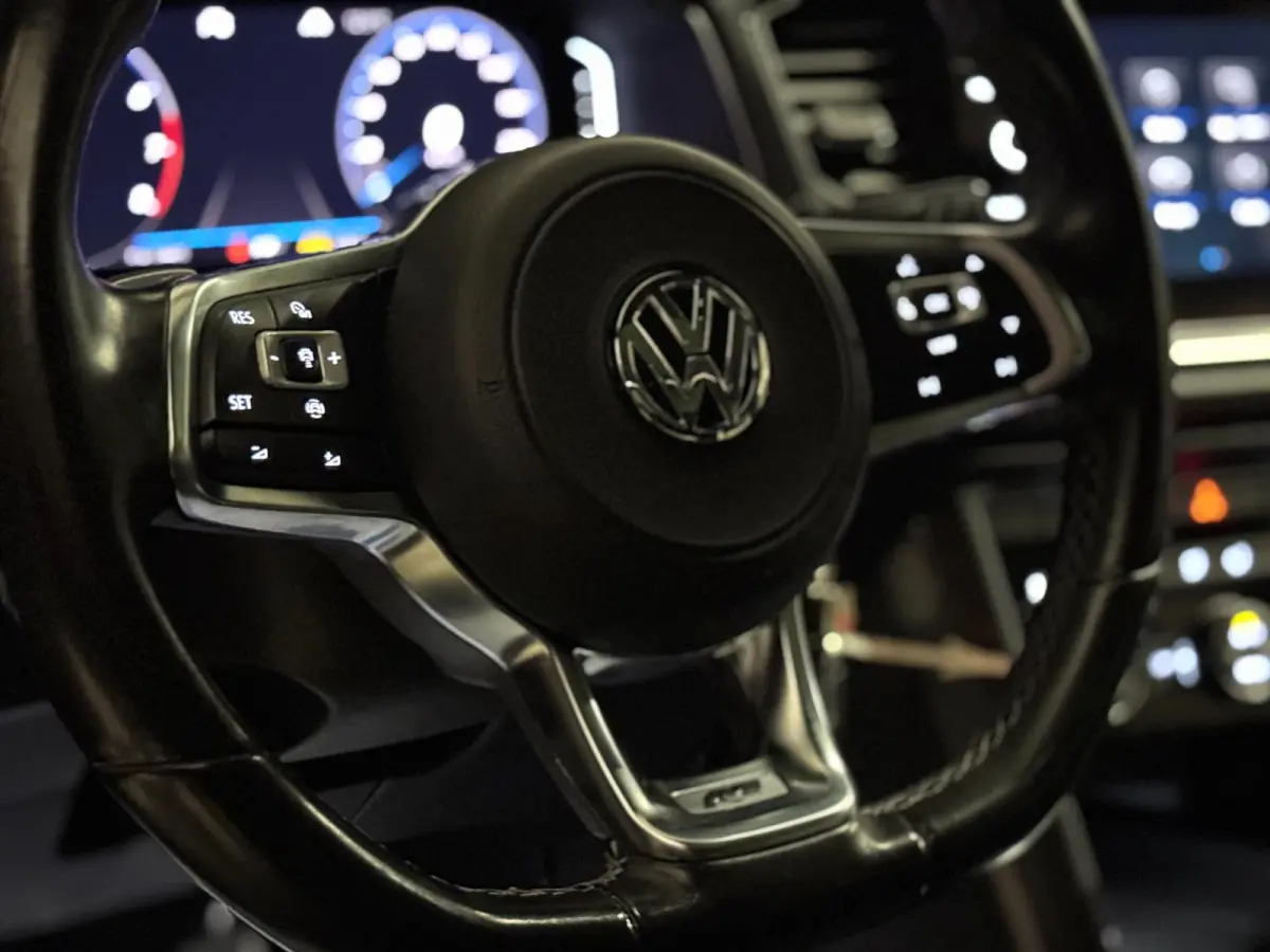 2.0 TSI 4Motion 3X R-LINE | PANO | VIRTUAL | CAMERA