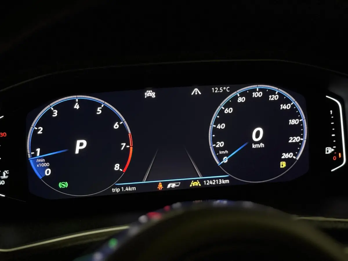 2.0 TSI 4Motion 3X R-LINE | PANO | VIRTUAL | CAMERA