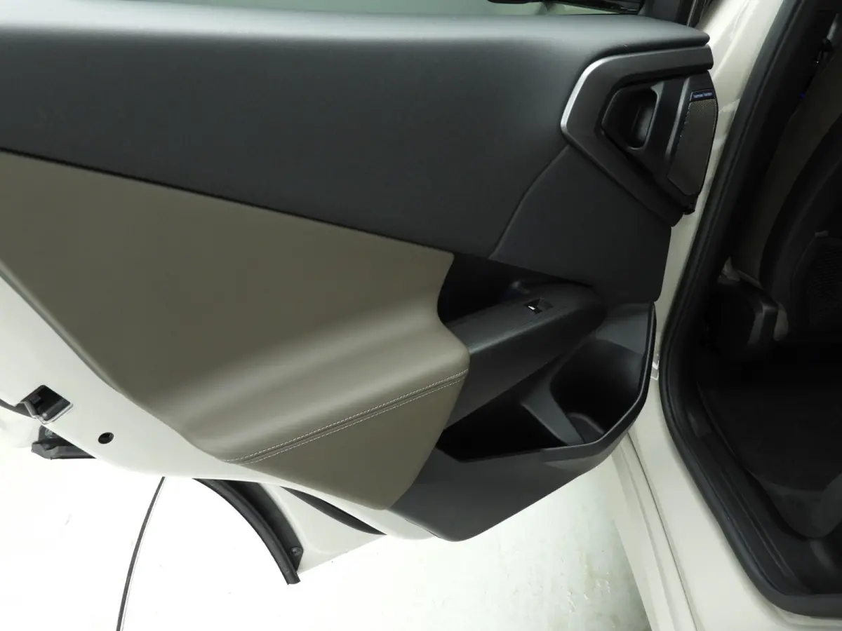 M50 | M-Sportpakket | LED | Leder | HUD | Panoramadak | Elektr. zetels | Active cruise | DAB | Harman-kardon sound | Alu 21 inch
