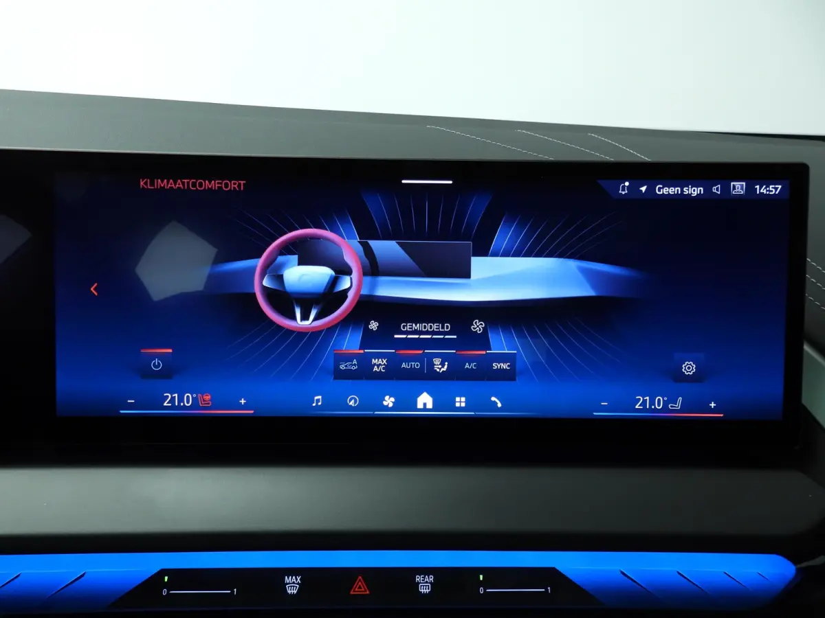 M50 | M-Sportpakket | LED | Leder | HUD | Panoramadak | Elektr. zetels | Active cruise | DAB | Harman-kardon sound | Alu 21 inch